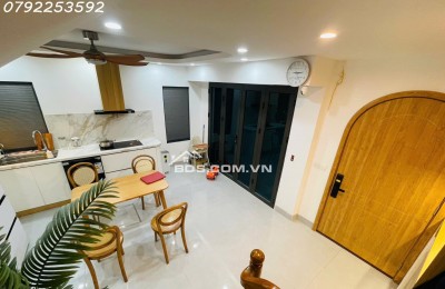 Bán Nhà Phố Trần Duy Hưng. Cầu Giấy. Diện Tích 30m. x6 Tầng. Mặt tiền 5.7m. Giá bán 14.8 tỷ.